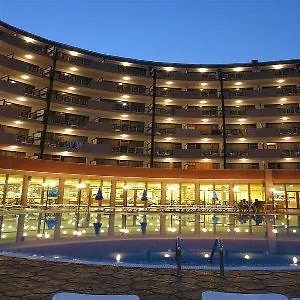 Hotel Berlin Park 4*