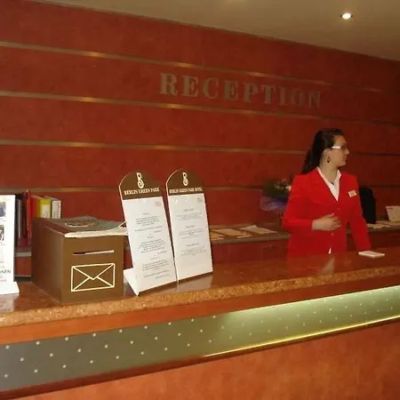 Hotel Berlin Park Golden Sands