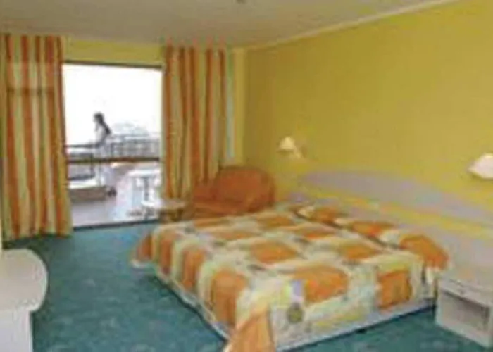 酒店 Berlin Park 4*