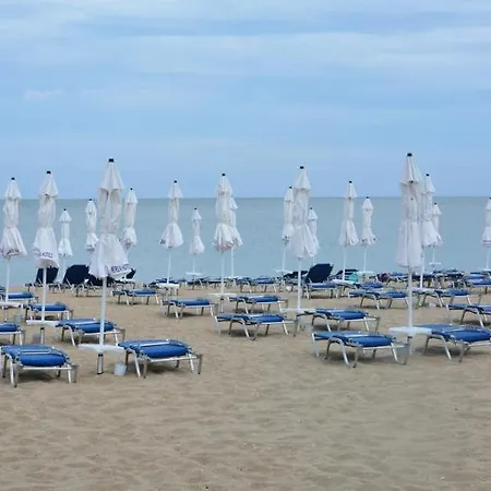 Berlin Park Ξενοδοχείο Golden Sands